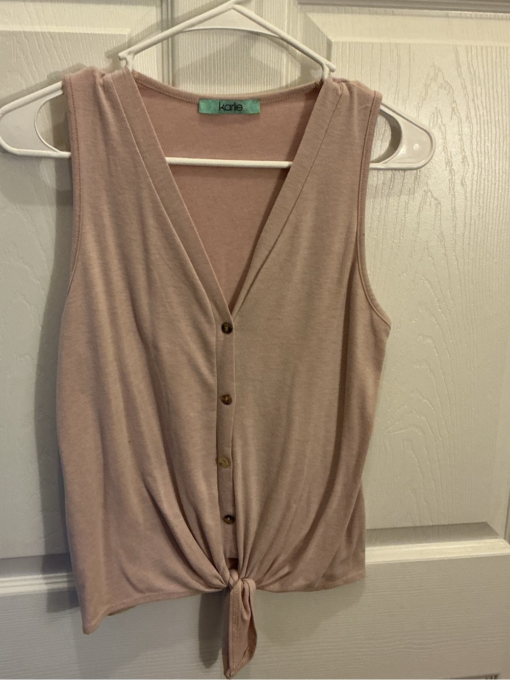 Karlie Button-Front Tie-Hem Tank in Blush
